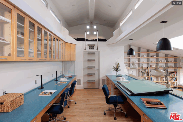 Hollywood Office